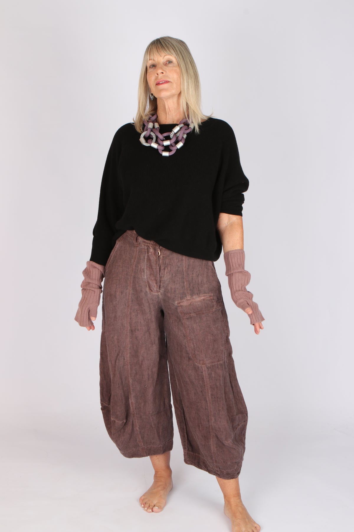 Capra Studio Leni Short Pullover