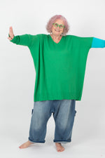 Capra Studio Luna Colourblock Pullover