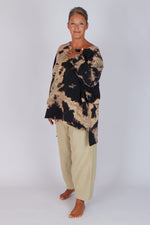 Estudio Viva Catarina Tie Dye Sweater (Black Tie Dye)