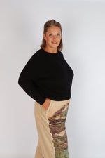 Capra Studio Leni Short Pullover (New Season Aug 26)