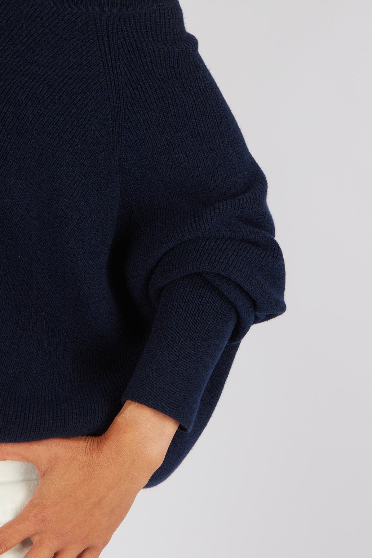 Capra Studio Leni Short Pullover (New Season Aug 26)