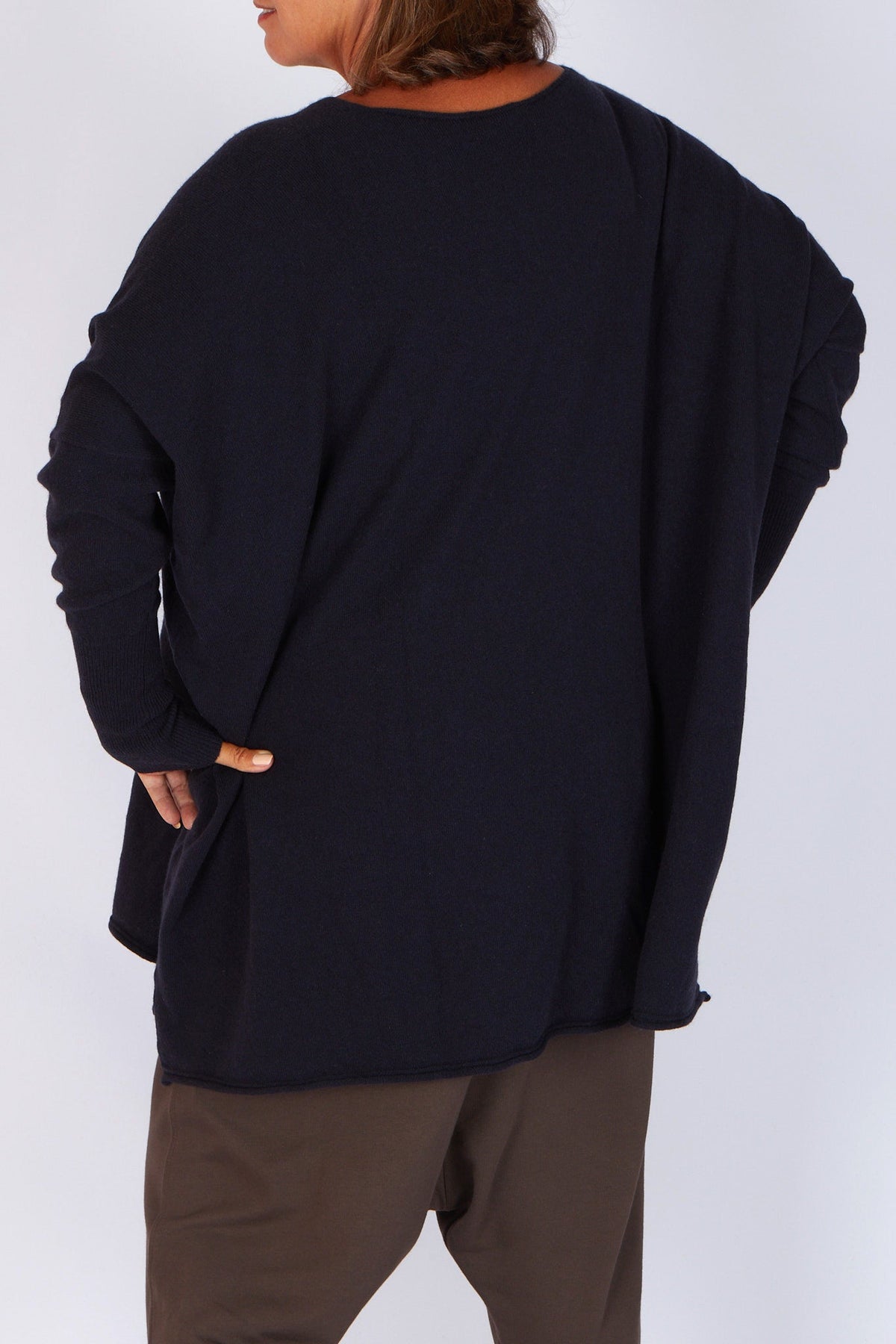 Capra Studio Ruby Pullover
