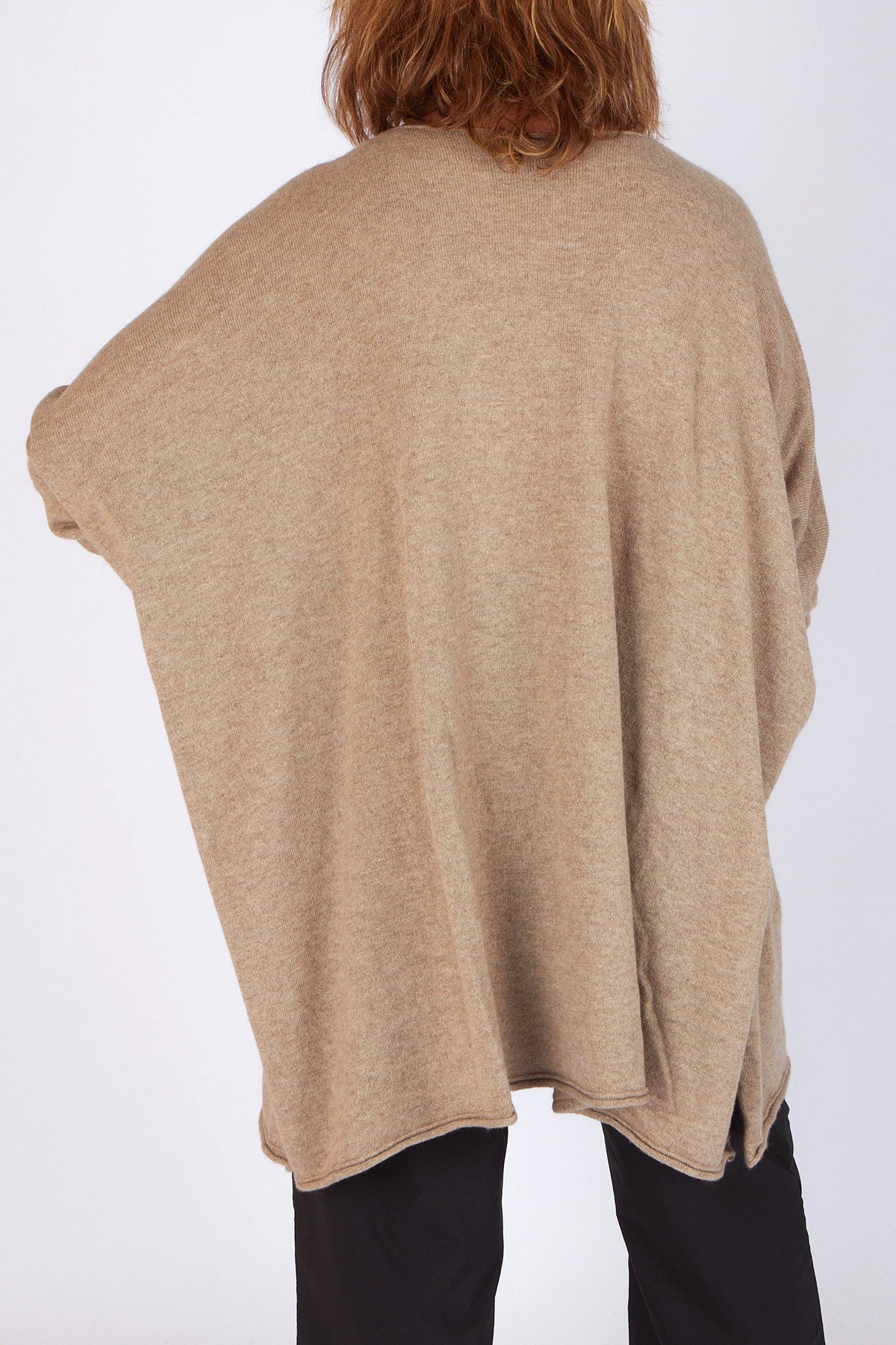 Capra Studio Ruby Pullover