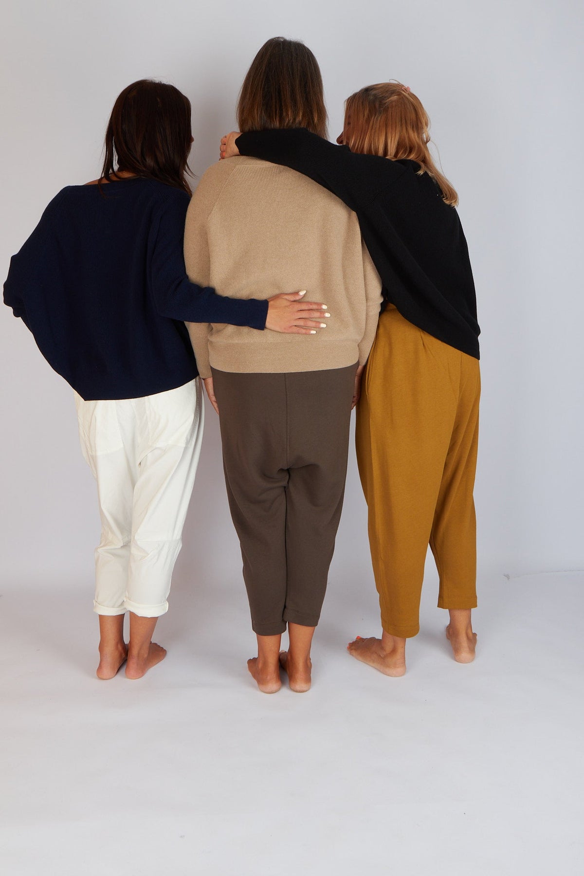 Capra Studio Leni Short Pullover (New Season Aug 26)