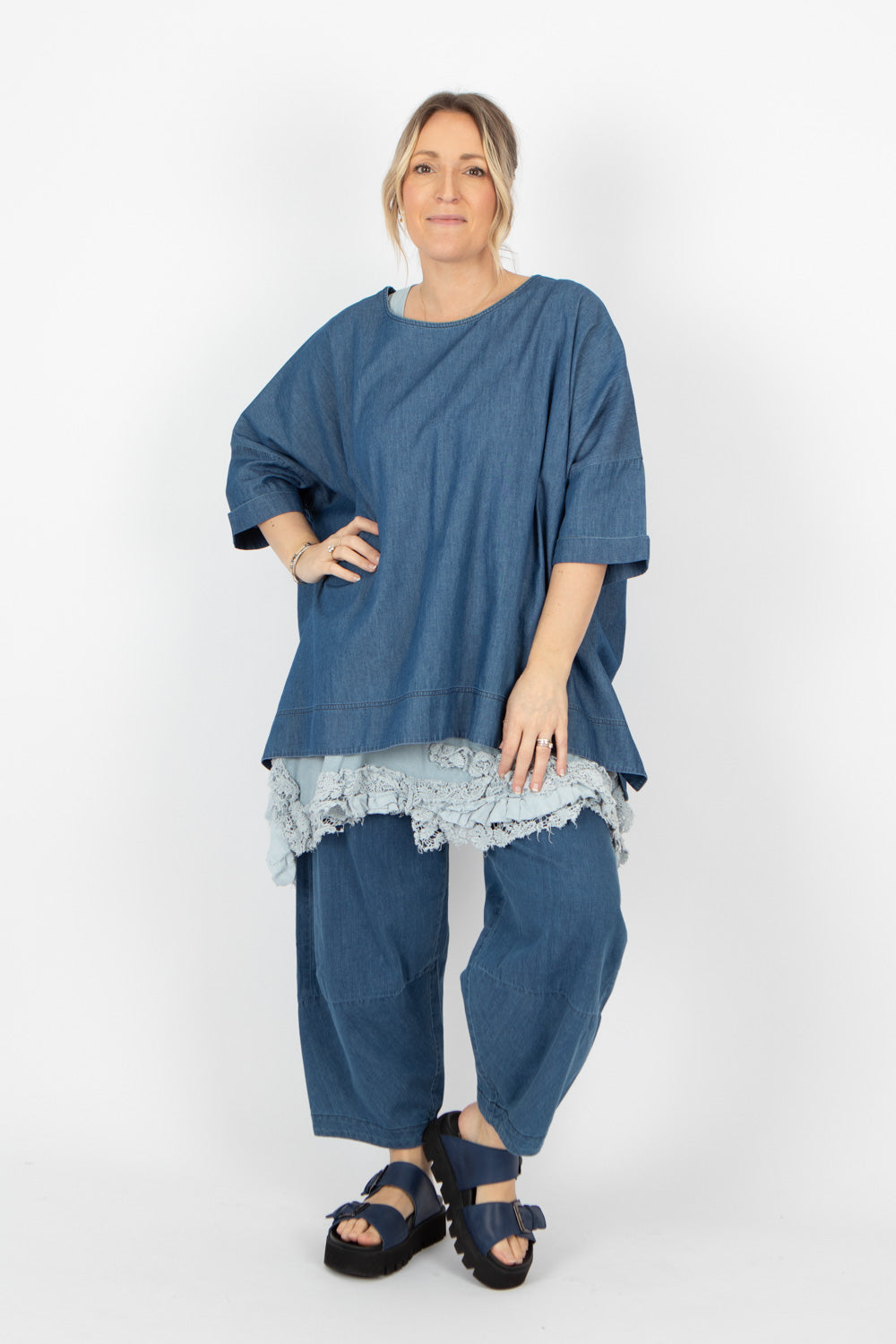 Estudio Viva Rosa Denim Top