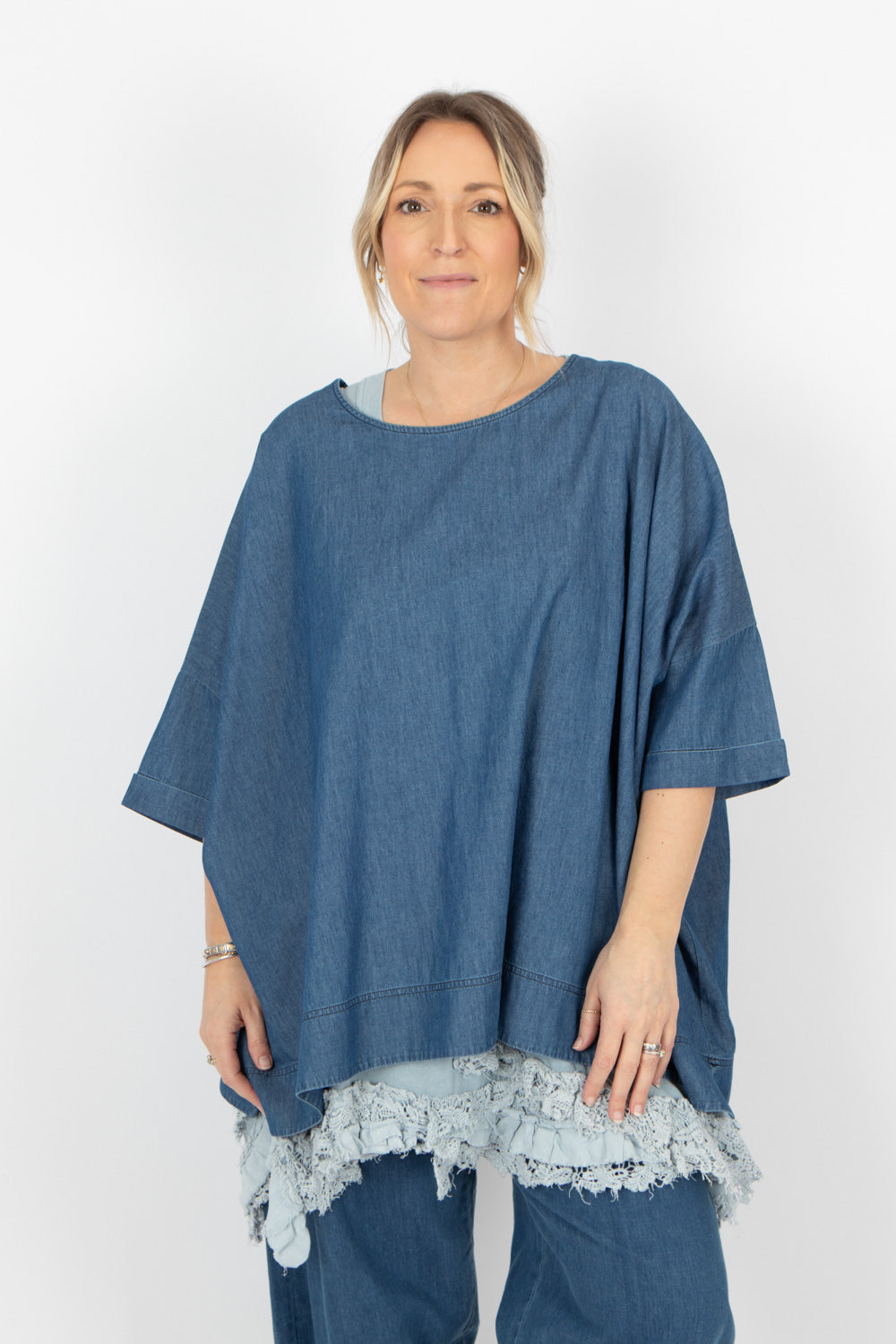 Estudio Viva Rosa Denim Top