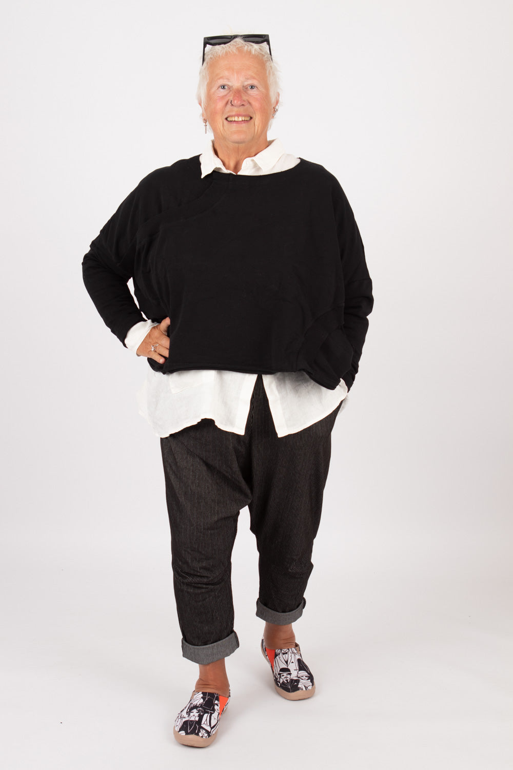 Capra Studio Una Short Pullover