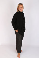 Capra Studio Juno Pullover