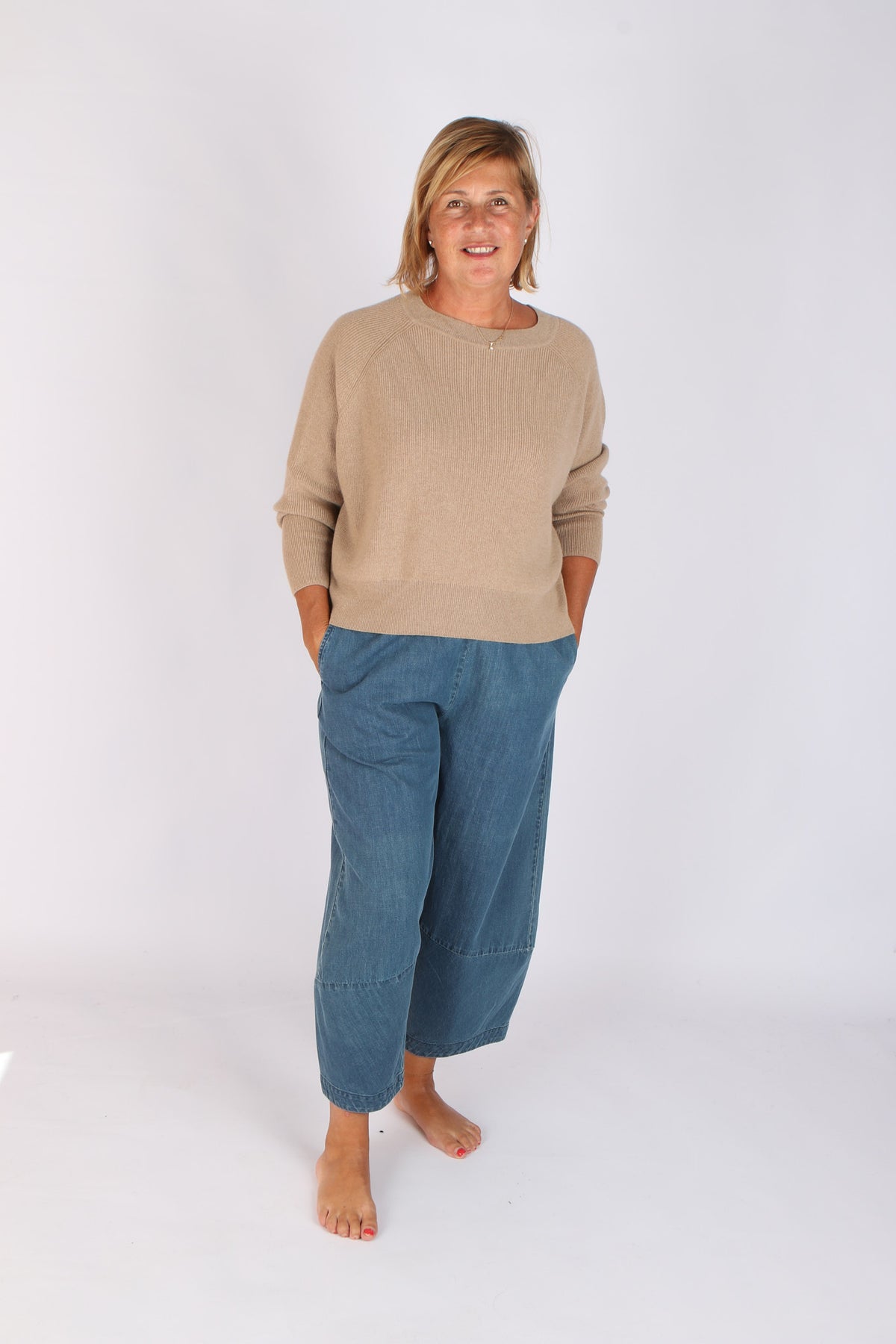 Capra Studio Leni Short Pullover