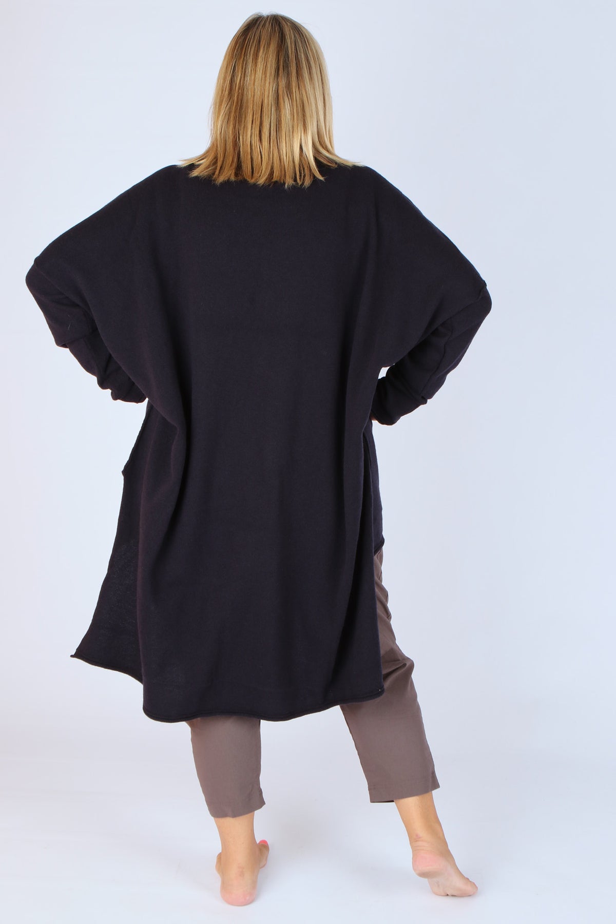 Capra Studio Cassia Pullover