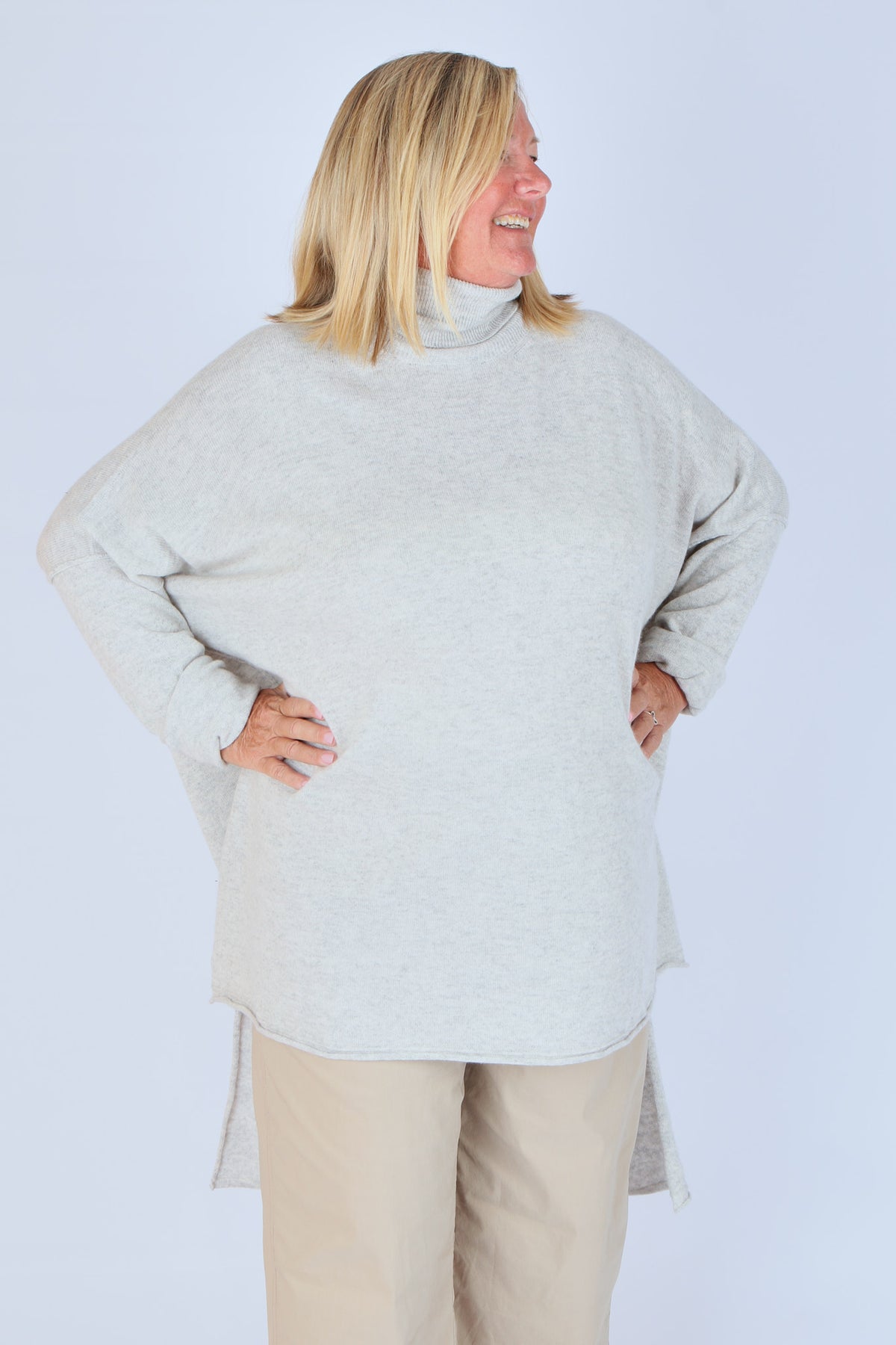 Capra Studio Cassia Pullover