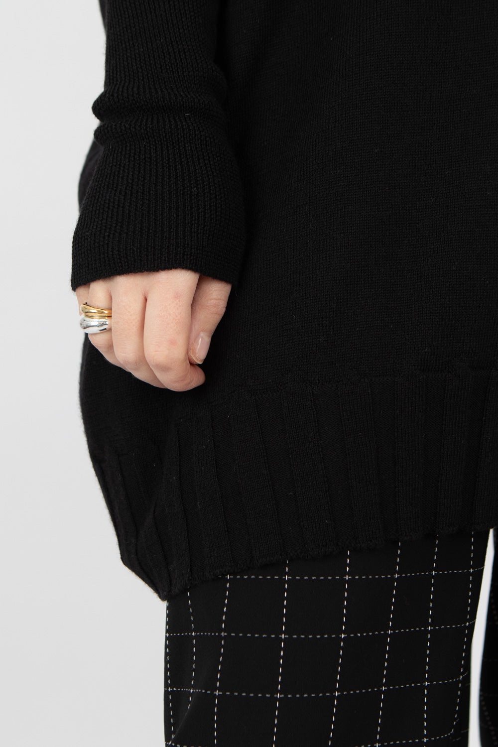 Capra Studio Luna Pullover