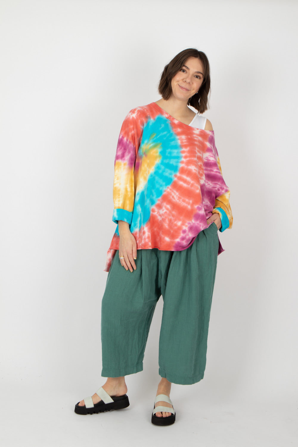 Estudio Viva Special Edition Sweater