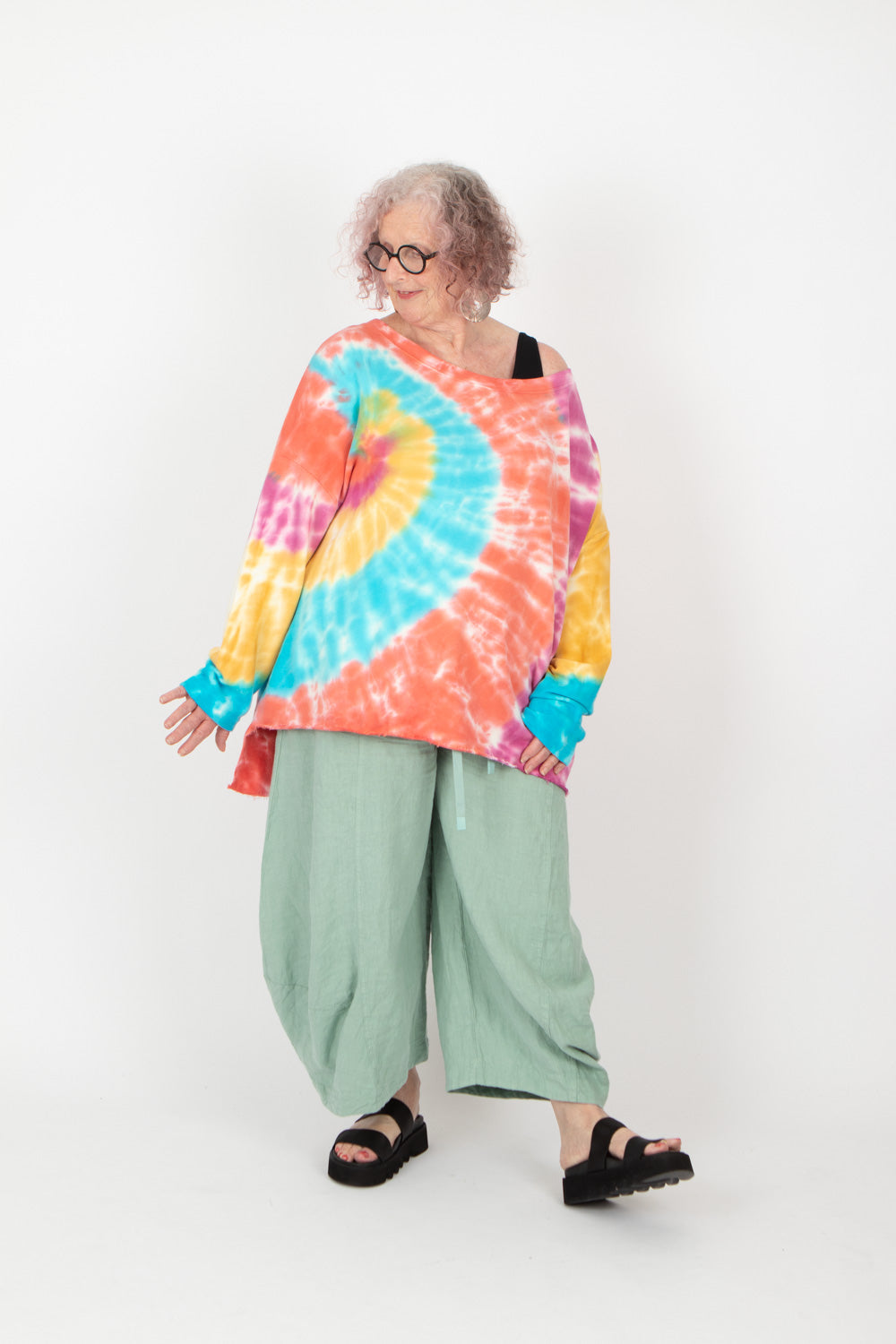 Estudio Viva Special Edition Sweater