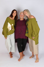 Estudio Viva Sofia Star Sweatshirt (Basil)