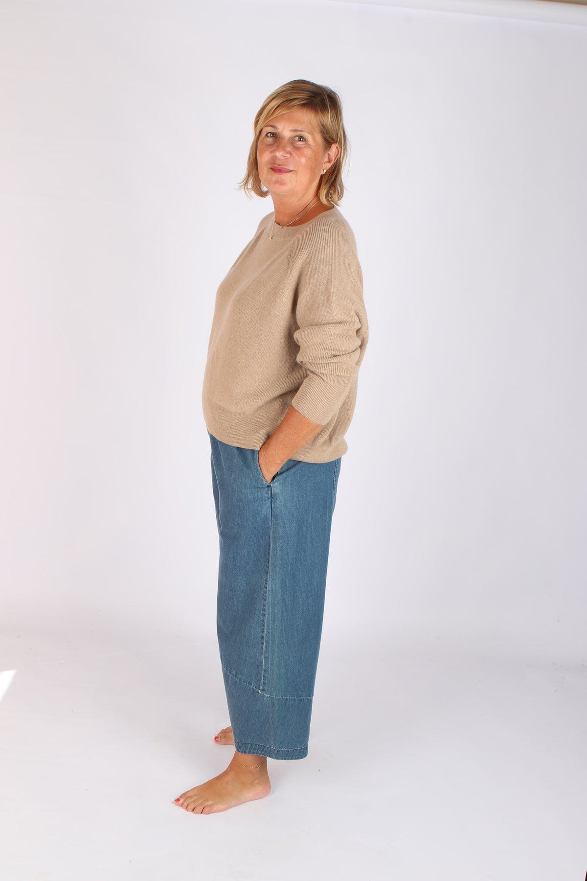 Capra Studio Leni Short Pullover