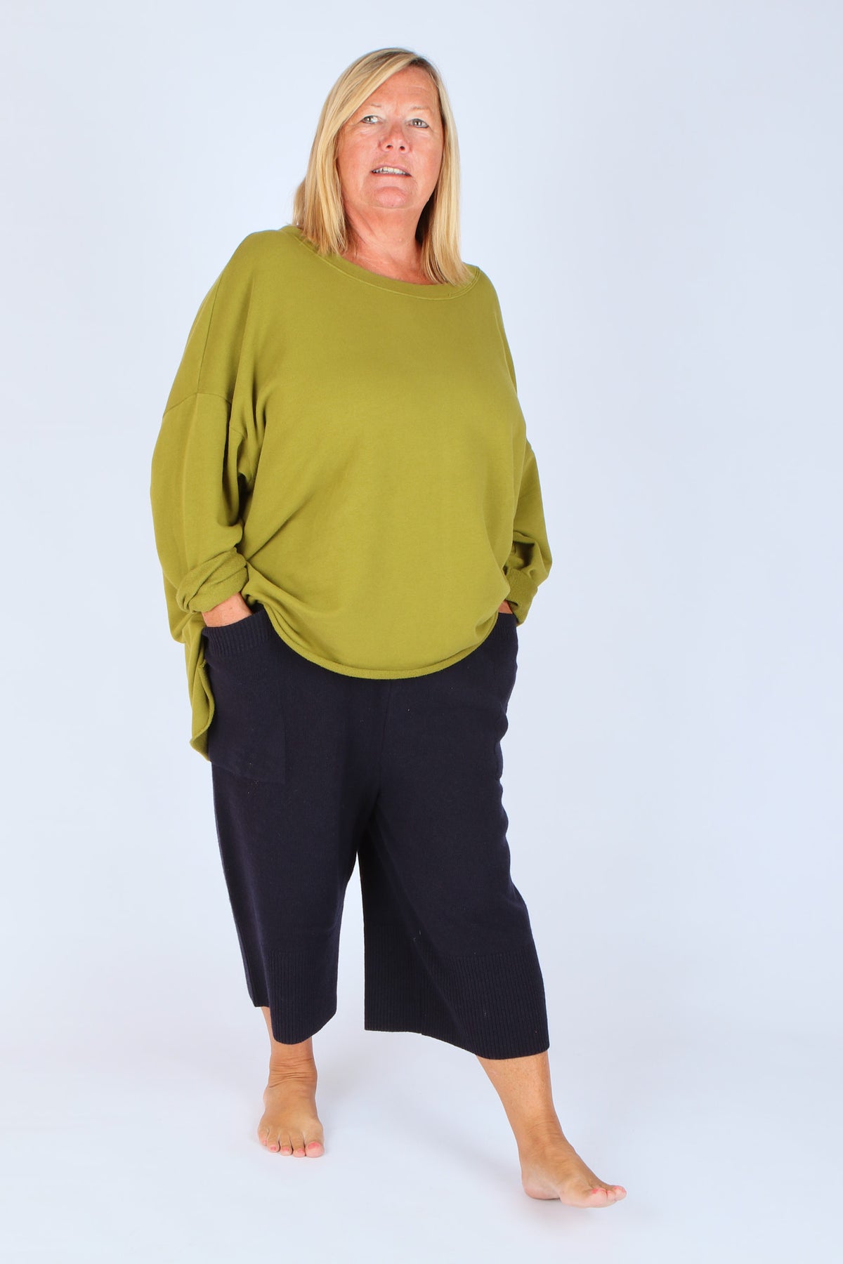 Estudio Viva Catarina Sweatshirt (Basil)