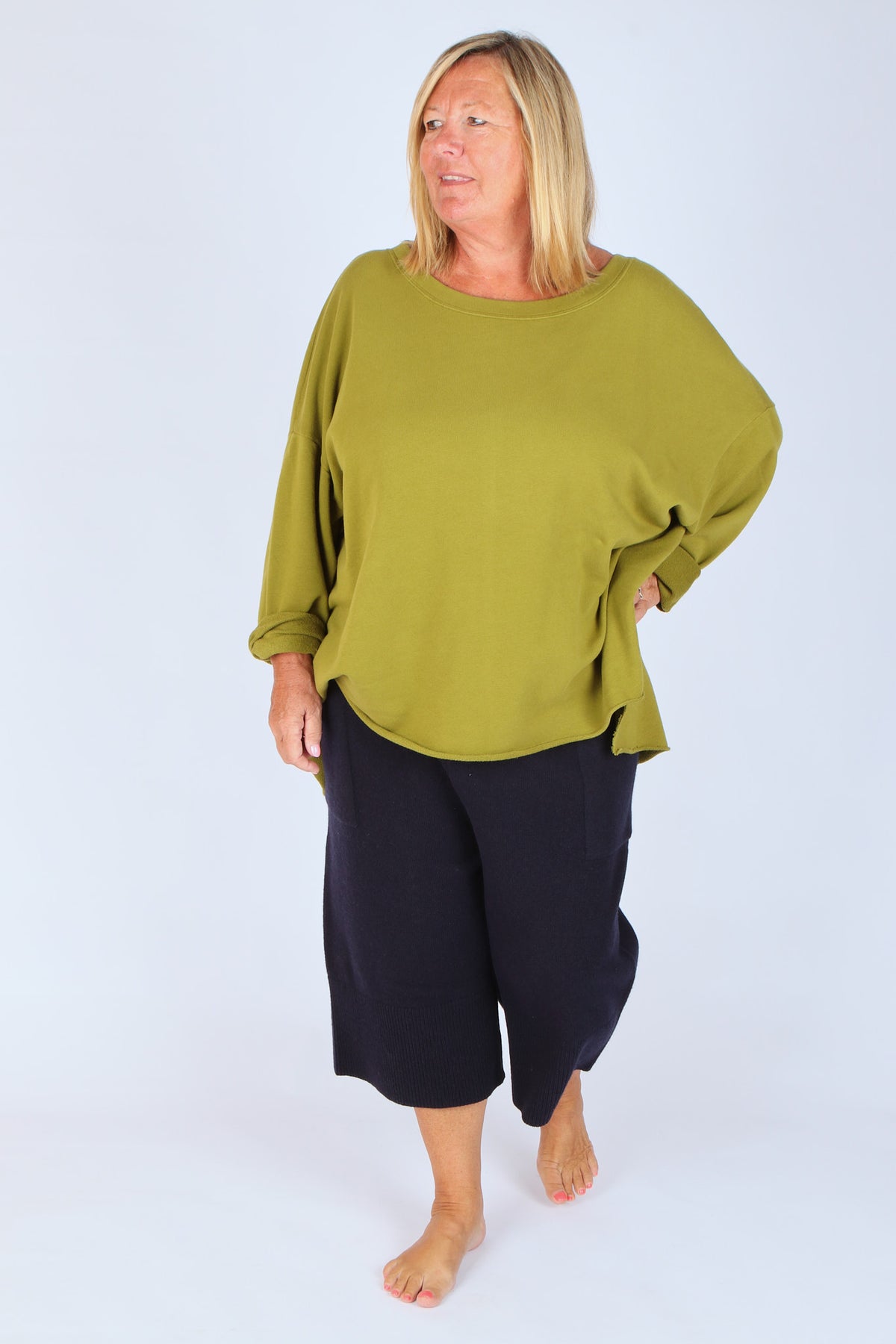 Estudio Viva Catarina Sweatshirt (Basil)