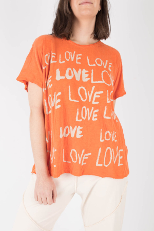 mp100305 - Magnolia Pearl Love Amor T-Shirt @ Walkers.Style buy women's clothes online or at our Norwich shop.