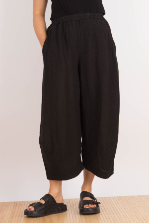 rh240191 - Rundholz Trousers @ Walkers.Style buy women's clothes online or at our Norwich shop.