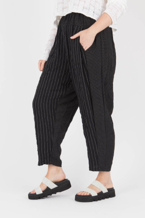 ks240246 - Kedem Sasson Palm Pants @ Walkers.Style buy women's clothes online or at our Norwich shop.